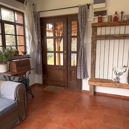 Halhaza Vendeghaz Appartement Sirok Buitenkant foto