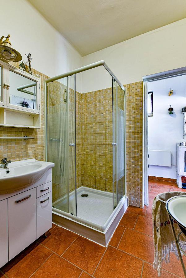Halhaza Vendeghaz Appartement Sirok Buitenkant foto