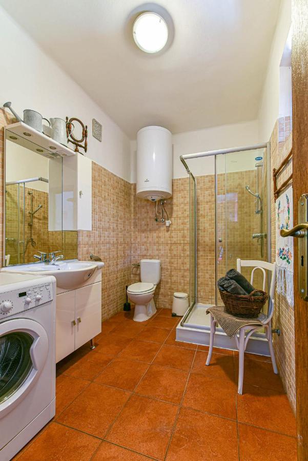 Halhaza Vendeghaz Appartement Sirok Buitenkant foto