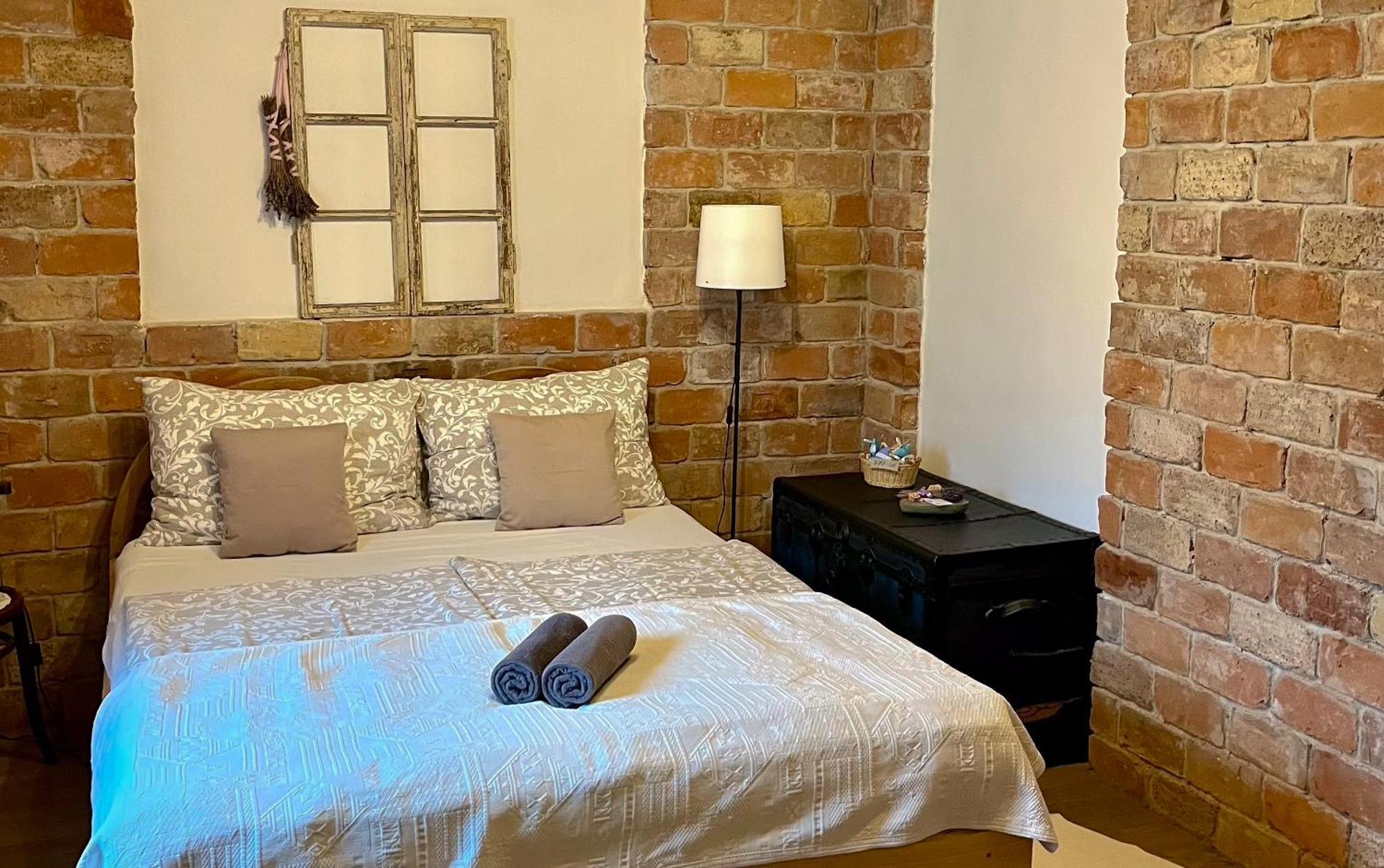 Halhaza Vendeghaz Appartement Sirok Buitenkant foto
