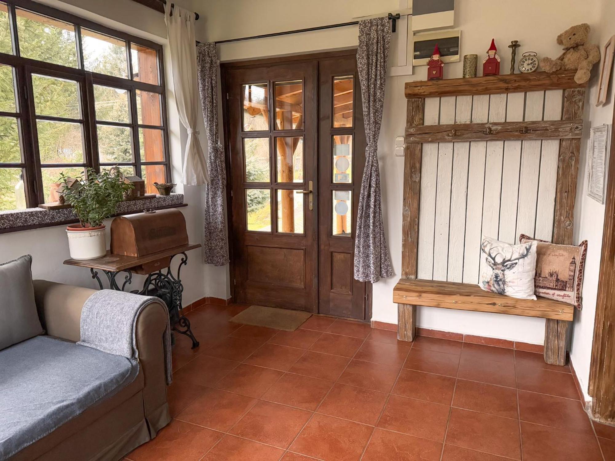 Halhaza Vendeghaz Appartement Sirok Buitenkant foto